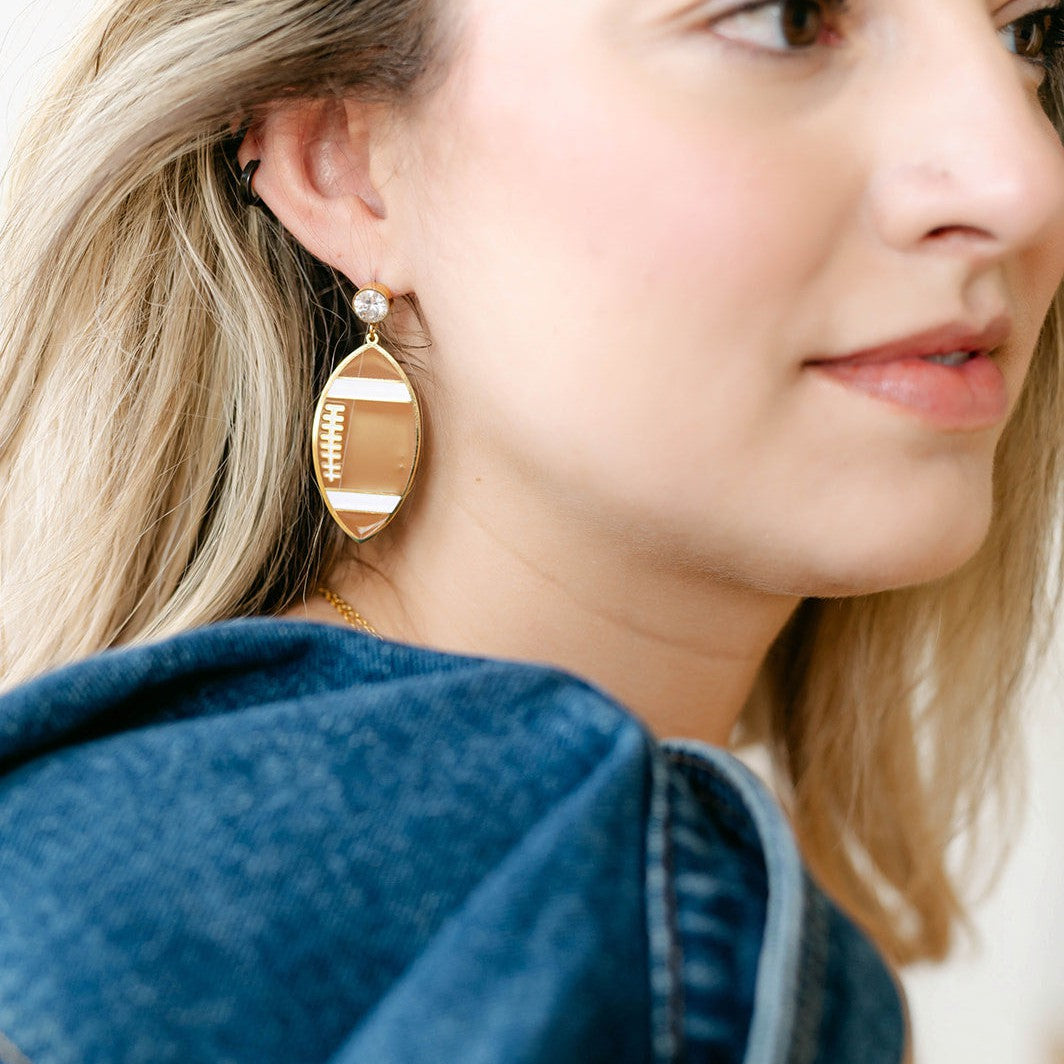 Hold Em Earrings