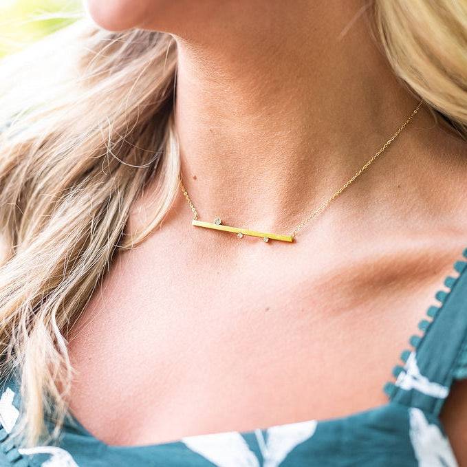 Three Dots Bar Necklace - AMD COLLECTIVE