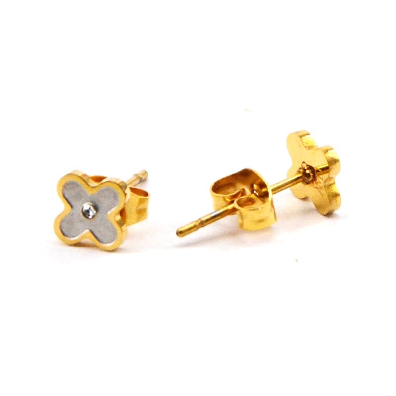 Daisy Radiance Stud Earring - AMD COLLECTIVE