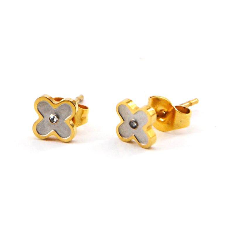 Daisy Radiance Stud Earring - AMD COLLECTIVE