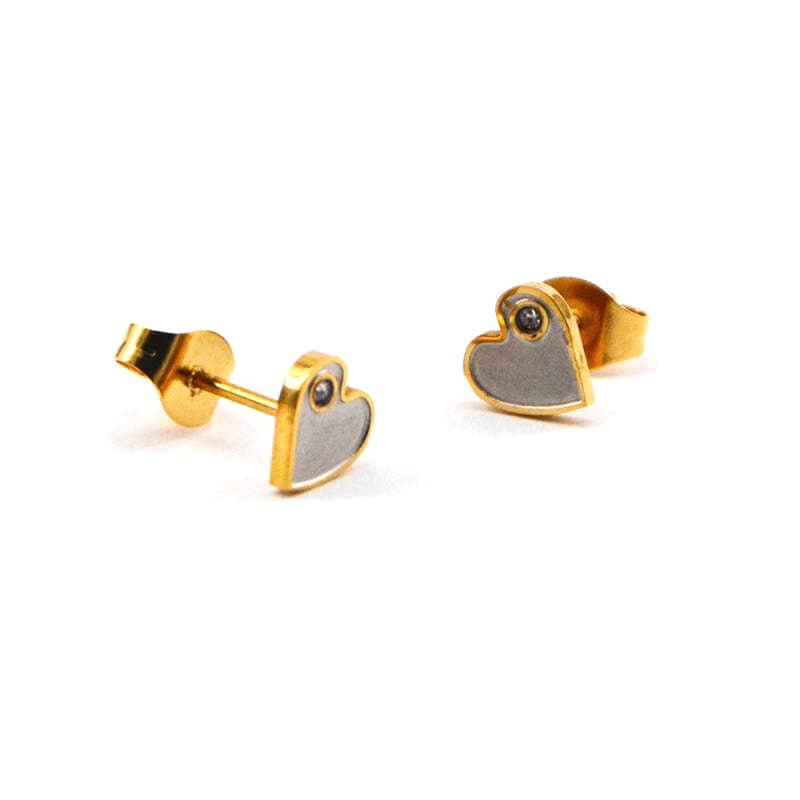 Amore Heart Stud Earrings - AMD COLLECTIVE