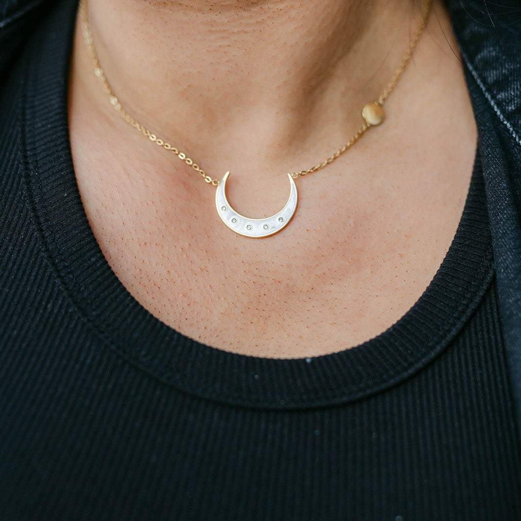 Lunar Radiance Necklace - AMD COLLECTIVE